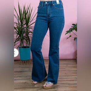 Judy Blue High Waist Cool Denim Tummy Control Flare Jeans Size 7/28 NWT